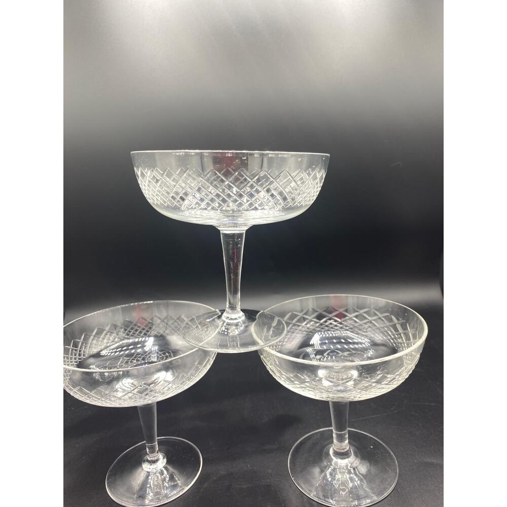 Vtg German Crystal WMF Vitrine Kristall Diamond Cut Stemware champagne Glasses